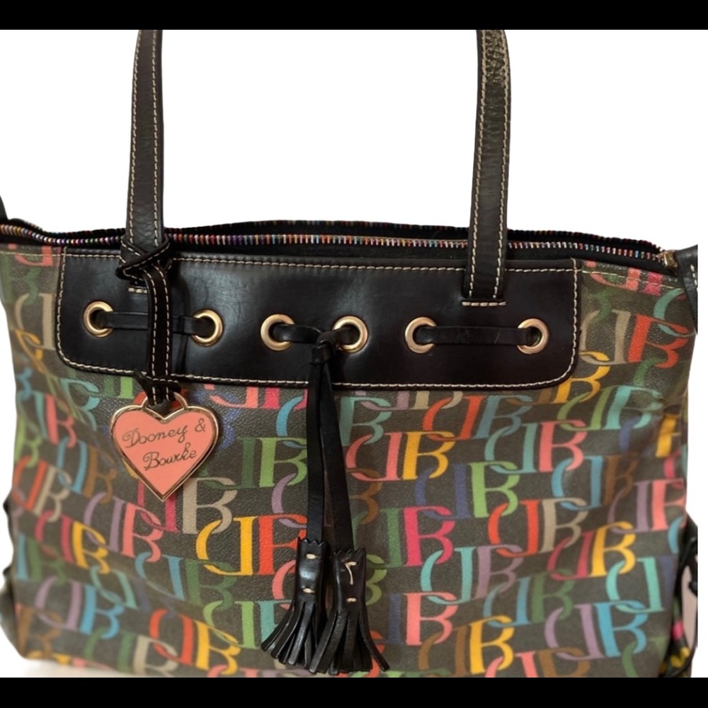 Dooney & Bourke purse - Picture 4 of 5